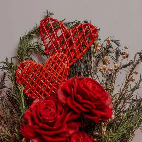 Rooted Crimson Red Roses Dried Flowers Bouquet