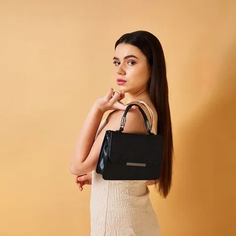 Caprese Siko Medium Sling Bag (Black) image 8