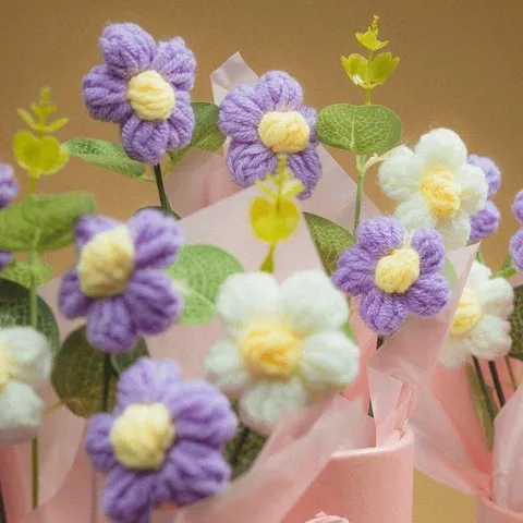 Rooted Lavender Daisy Crochet Flower Bouquet image 4