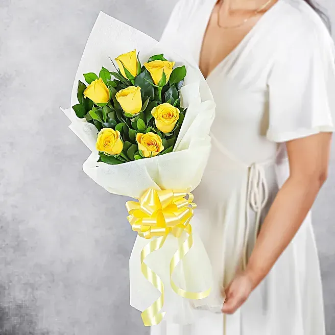 Serene 7 Yellow Roses Bunch image 1