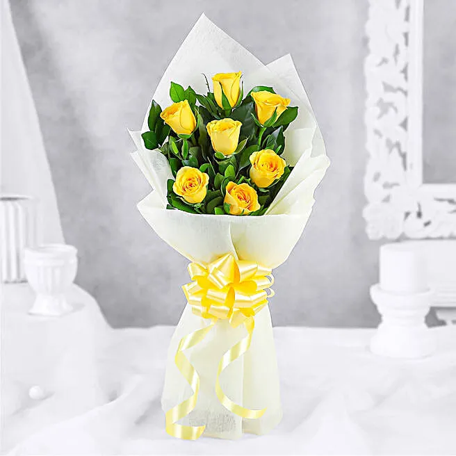 Serene 7 Yellow Roses Bunch image 4