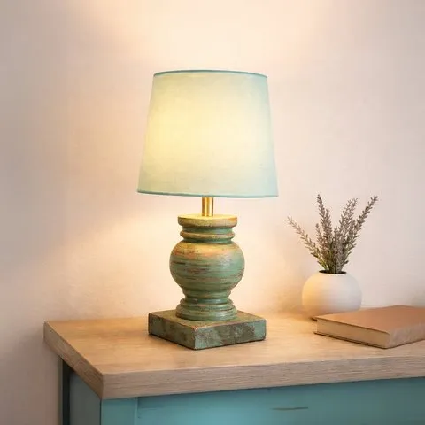 Distress Farmhouse Small Table Lamp - Homesake image 5