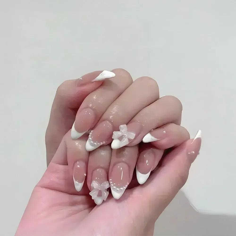 Vembley Reusable Bowknot Pearl Press On Nails (White) (29 pcs)