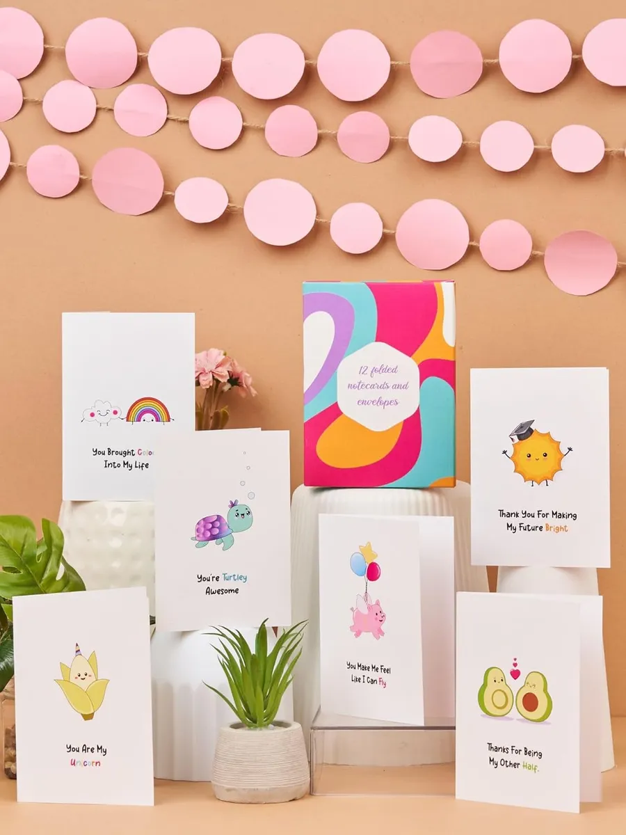 DOODLE Set of 12 Blank Notecards | Coloured Envelopes | Jacket Style Packaging | 6 Different Designs for all Occasions | 3 x 4.25 inches, 160 gsm