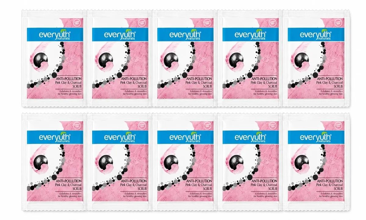 Everyuth Naturals Anti-Pollution Pink Clay & Charcoal Scrub | Deep Cleansing & Gentle Exfoliation for Healthy Glowing Skin | Paraben Free | 7g Sachets (Pack of 10)